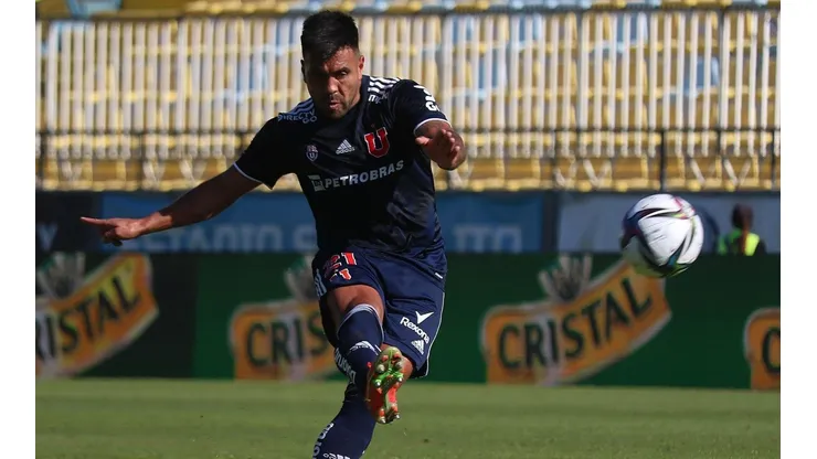 El volante de la U comentó lo que será el duelo ante los celestes