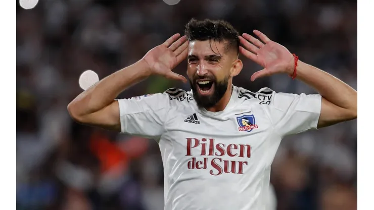 Colo Colo supera el enredo ante Deportes Melipilla con penal de Amor