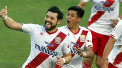 Los curicanos alcanzaron los 34 puntos y escapan del peligro por diferencia de gol