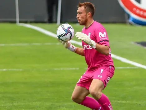 'Zanahoria' Pérez: "No fue penal ante Luján, yo toqué el balón primero"