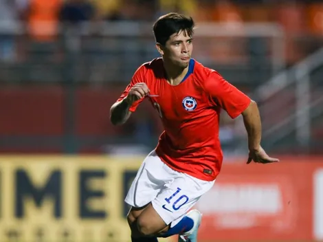 Víctor Dávila es convocado de emergencia a La Roja