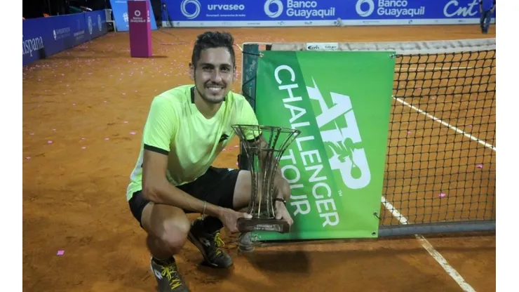 Alejandro Tabilo celebra en Guayaquil