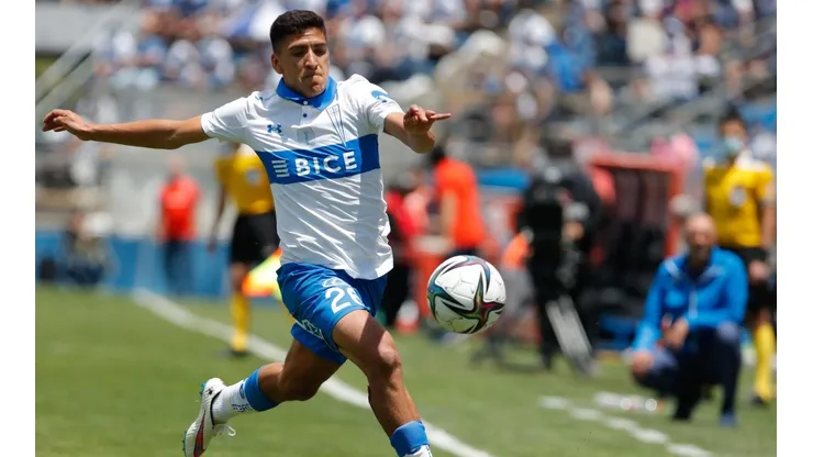 El volante la UC comentó lo que fue el gesto de los hinchas tras el encuentro