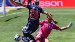 “Toca el balón el arquero, tiro de esquina”: Los audios del VAR en polémico penal.