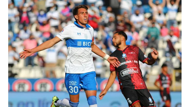 Los cruzados estaban con la misión de sumar para alcanzar la cima del torneo