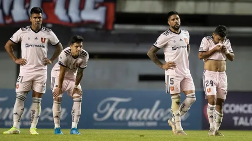 Los azules no levantan y se hunde en el fondo de la tabla