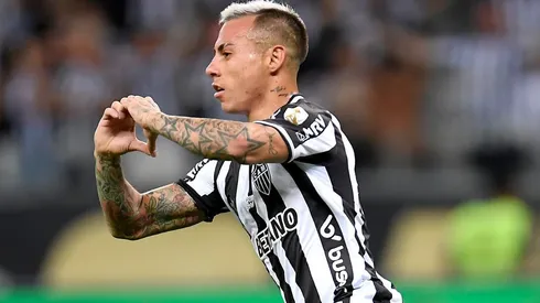 Eduardo Vargas marca el tanto de la victoria del Atlético Mineiro sobre Gremio
