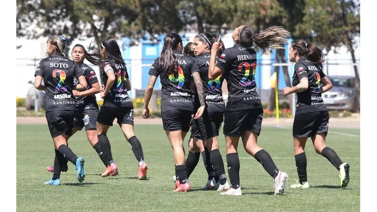 Las microbuseras van en la búsqueda de su primera Copa Libertadores.