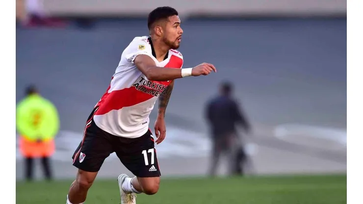 Paulo Díaz no pudo jugar ayer por molestias sufridas en el precalentamiento.