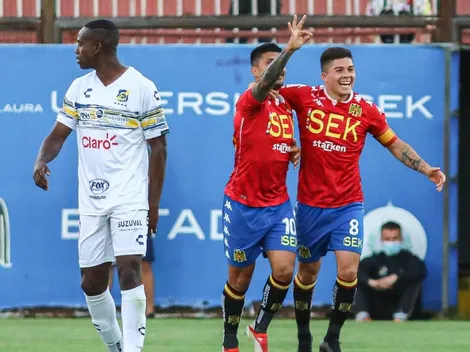 Unión Española vence a Everton con hat-trick de Patricio Rubio