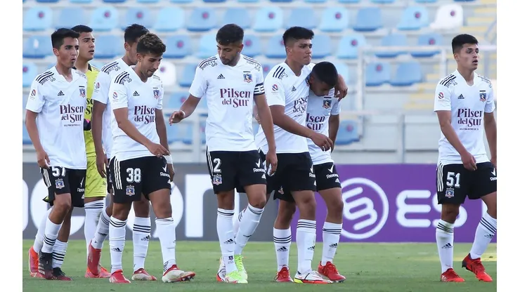 Colo Colo critica a la organización deportiva ante nuevos casos Covid-19.