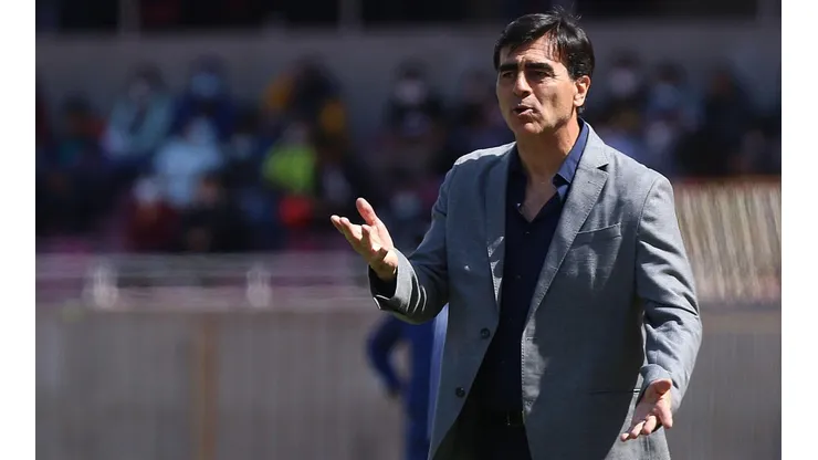 Quinteros no quiere seguir jugando con juveniles.