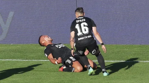 Javier Parraguez fue el héroe de la jornada en el clásico entre albos y cruzados.