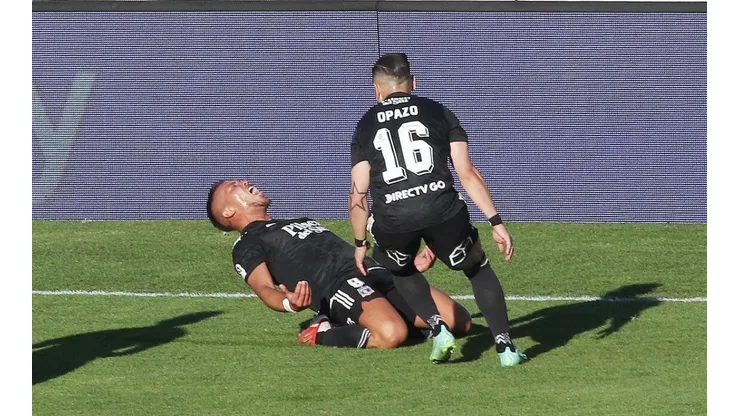 Javier Parraguez fue el héroe de la jornada en el clásico entre albos y cruzados.