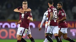 Pablo Galdames tuvo un mal debut en el Genoa con derrota ante Torino.