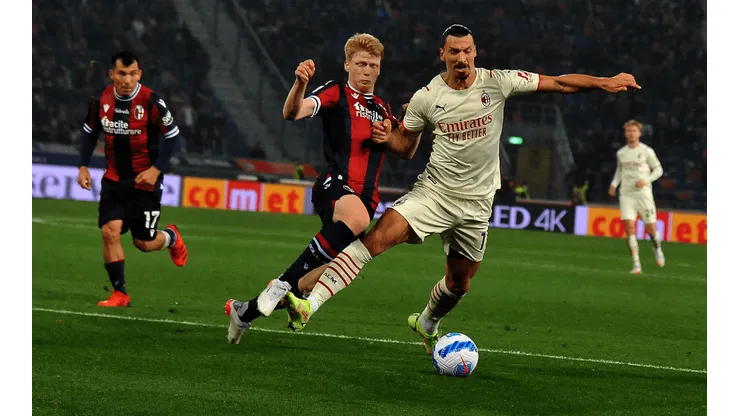Medel fue titular en dura derrota del Bologna sobre el Milán.