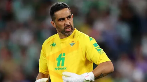 Claudio Bravo tuvo una soberbia actuación en el empate del Betis con el Leverkusen.