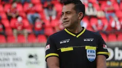 Julio Bascuñán fue designado como árbitro central del clásico.