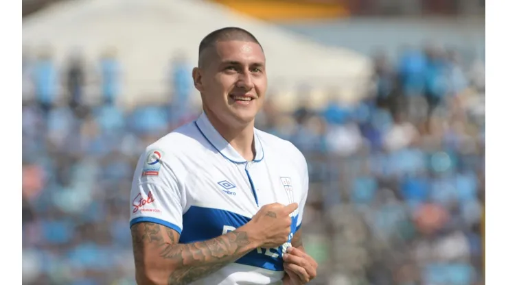 El atacante vivió como un hincha más el sufrido triunfo de la UC ante los caturros