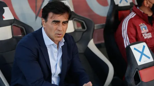 Afirman que Quinteros no se movería de Colo Colo hasta 2023