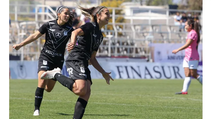 Las áraben esperan rival en la gran final del fútbol femenino