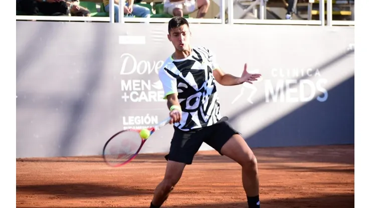 Tomás Barrios luchó hasta el final y se despide en semifinales del Challenger Santiago.