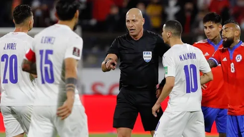 La Roja espera terminar esta noche "limpia" y no lamentar suspensiones ante Paraguay en noviembre.