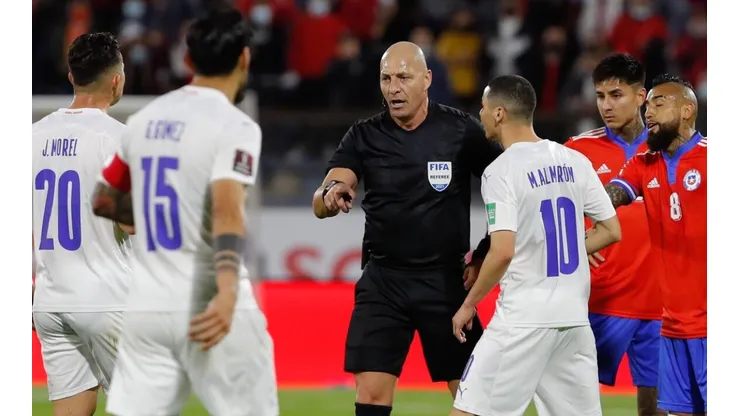 La Roja espera terminar esta noche "limpia" y no lamentar suspensiones ante Paraguay en noviembre.