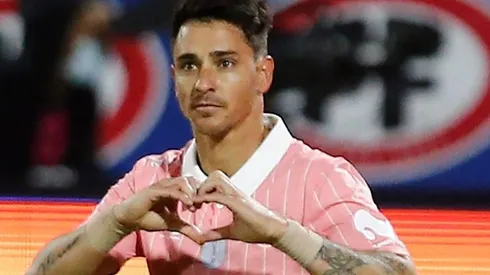 Facebook Oficial: Universidad Católica