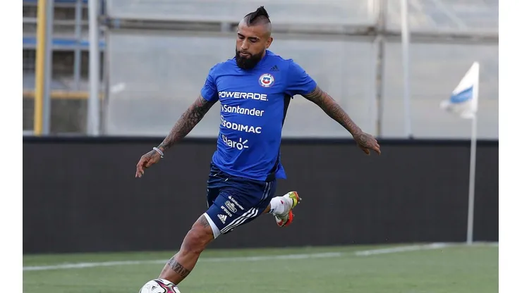 Vidal aseguró estar “bomba” para el partido frente a Paraguay.