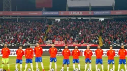 El posible 11 de La Roja ante Paraguay esta noche incluye a Arturo Vidal.
