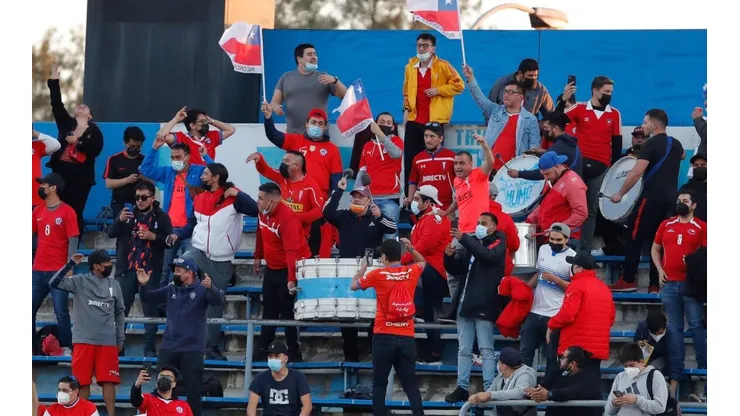 Bravo y Medel quedaron satisfechos con el aliento de la Marea Roja en San Carlos de Apoquindo.
