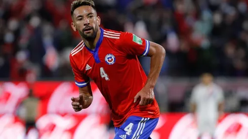 Mauricio Isla asegura que la generación dorada no bajará los brazos
