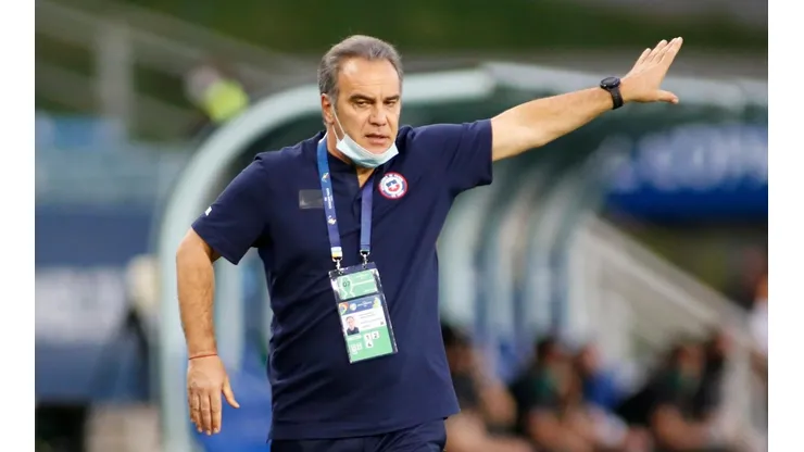 Machete buscará revertir el mal momento de Chile ante Paraguay