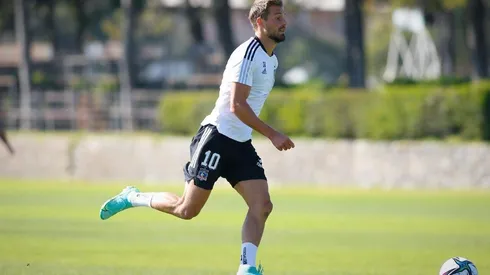 Morales, Parraguez, Santos y Arriagada deberán pelear un puesto como el 9 de Colo Colo.