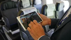 Tablets que tendrán una interacción en 360º es lo que podrán disfrutar, primero, los jugadores de la Roja, y luego los pasajeros de Latam en vuelos nacionales.