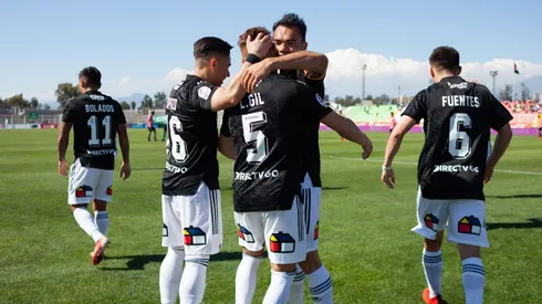 Colo Colo no permite que la Universidad Católica se le acerque más en la lucha por el título