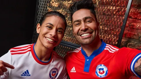 Francisca Lara y Luis Jiménez visten con la nueva camiseta Adidas de La Roja