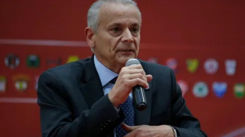 Castrilli está visitando todos los partidos para sacar conclusiones del nivel del arbitraje chileno