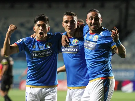 Audax triunfa ante Unión Española y sigue soñando con el título