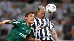 Eduardo Vargas marca, pero no le alcanza al Atlético Mineiro
