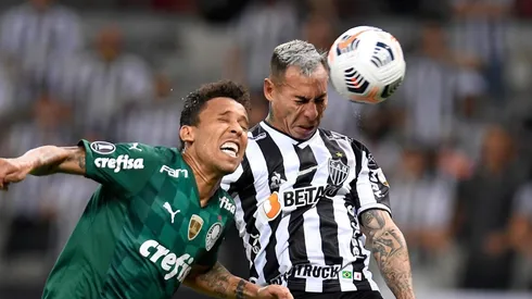 Eduardo Vargas marca, pero no le alcanza al Atlético Mineiro