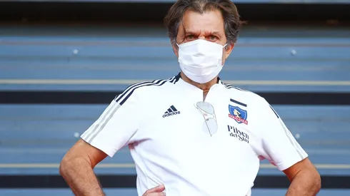 Aníbal Mosa espera que Gustavo Quinteros siga como DT de Colo Colo