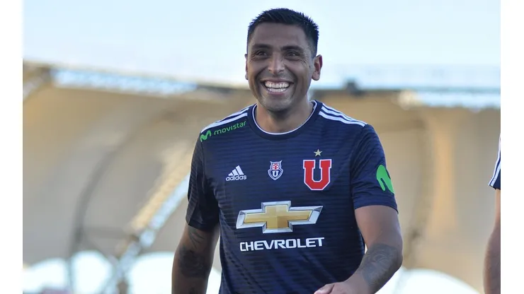 El ex jugador de la U retorna al país para defender la camiseta de La Calera
