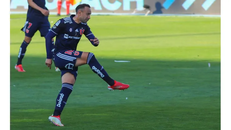 El remate de Cañete no le sirvió para nada al equipo de Esteban Valencia