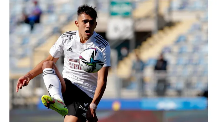 Pablo Solari destaca su nueva labor en Colo Colo durante el Superclásico.