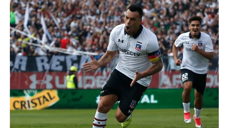 Juan Cristóbal Guarello recuerda a Esteban Paredes en el análisis del Superclásico 190