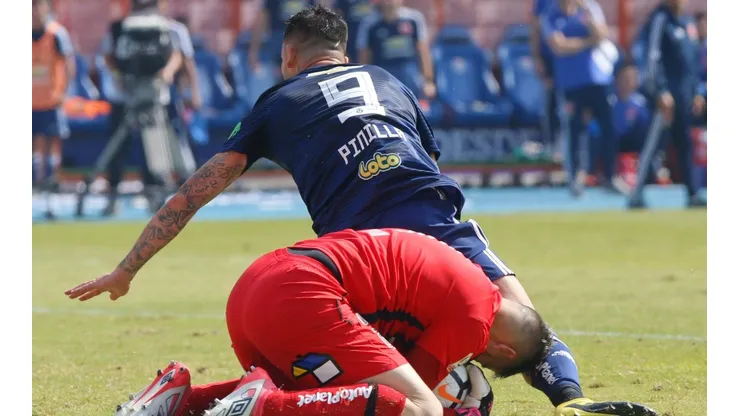 Mauricio Pinilla recuerda cuando Agustín Orión terminó con una lesión en su nariz producto de un golpe