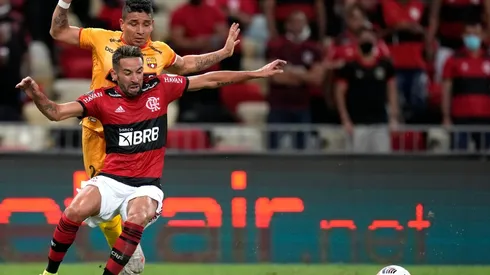 Mauricio Isla jugó 80 minutos en triunfo de Flamengo