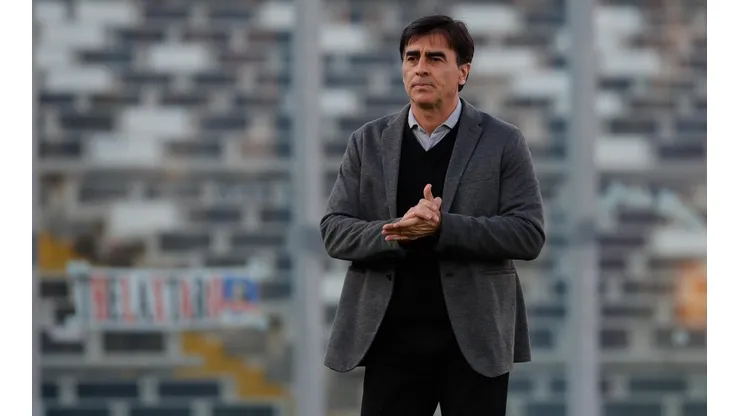 Colo Colo da el primer paso para la renovación de Quinteros.